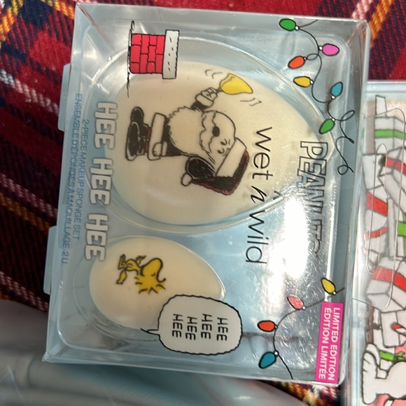 Wet n Wild Peanuts Makeup Set - Picture 4 of 4